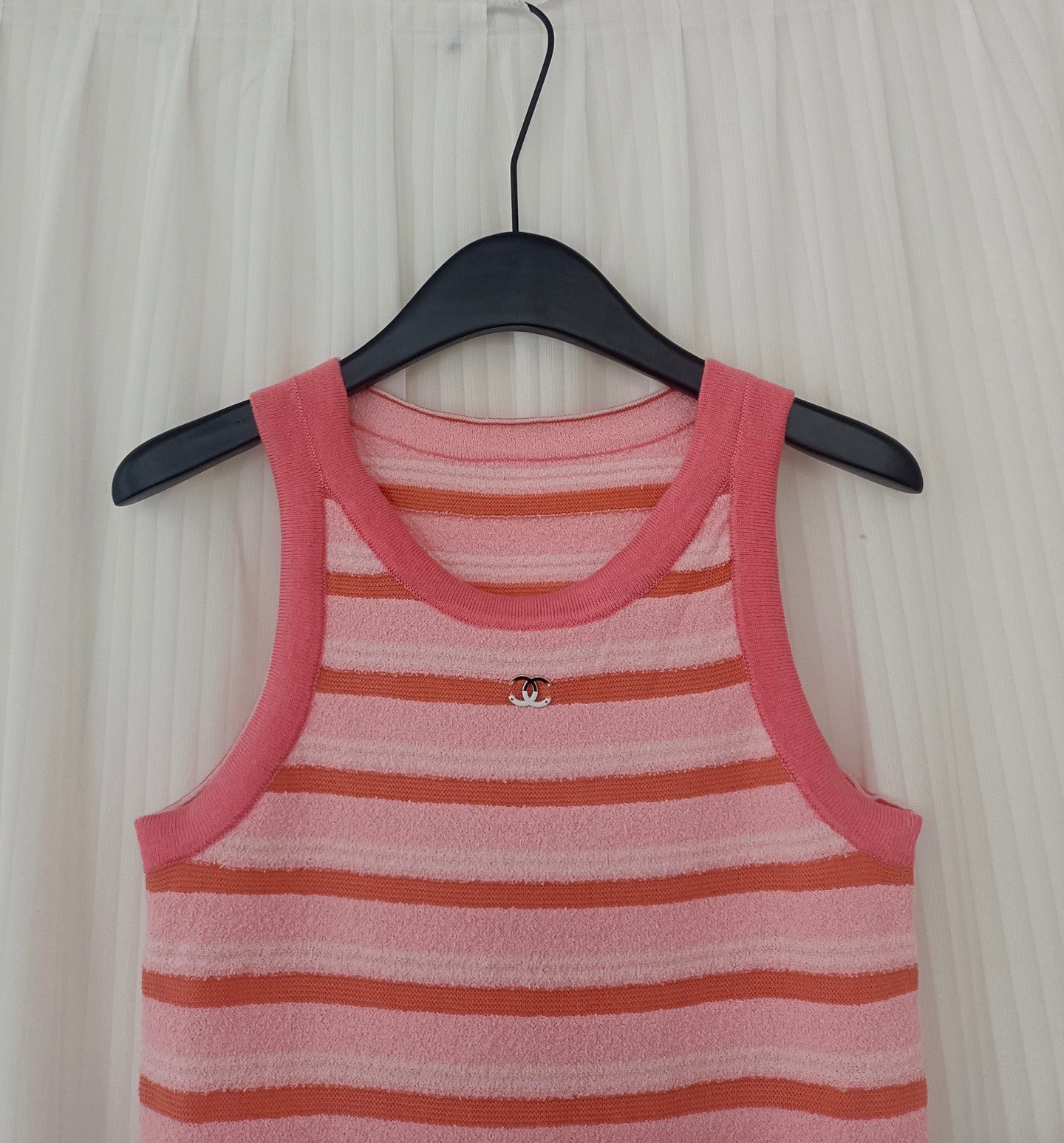 Débardeur rayé en tissu éponge avec mini emblème 