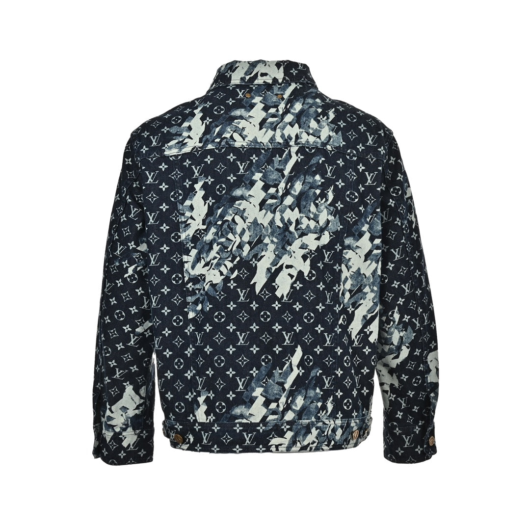 Blaue Jeansjacke mit spitzem Kragen für Alterssichtigkeit