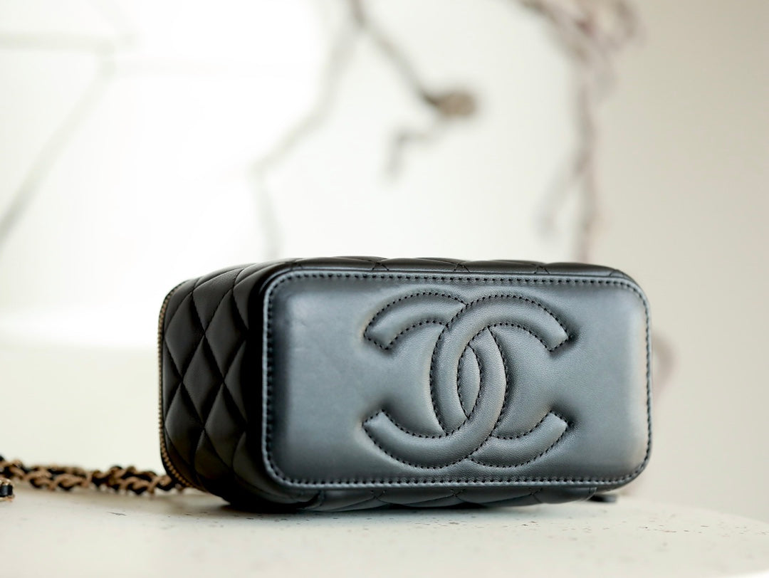 Trousse de toilette classique longue noire