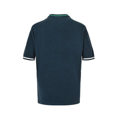 Polo tricoté à manches courtes avec poche brodée 