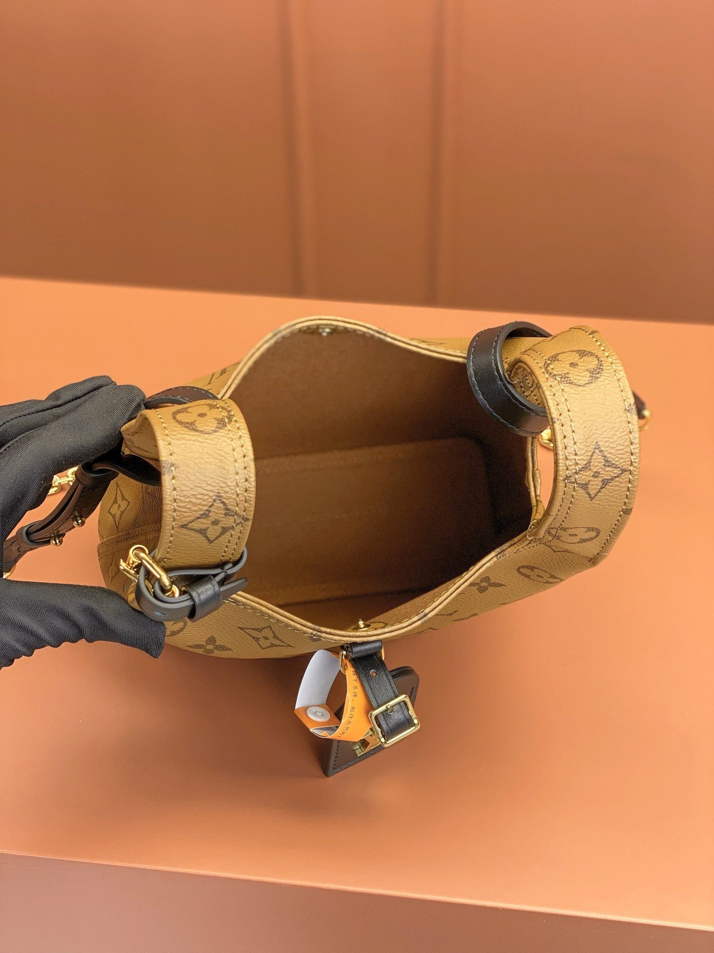 Toile inversée monogramme Atlantis BB