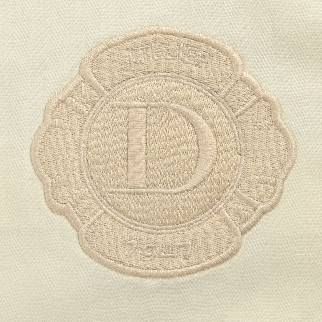 veste en jean avec logo brodé