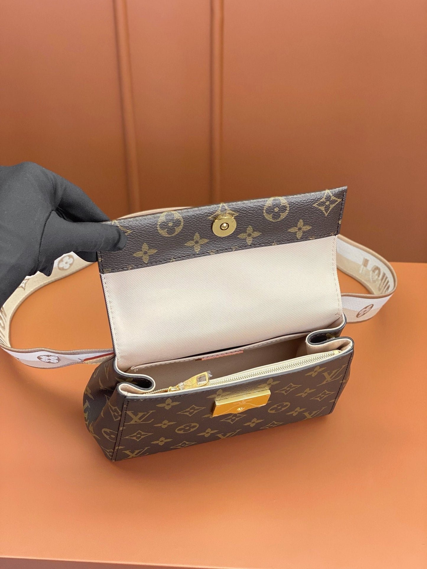 Mini Monogramme Cluny