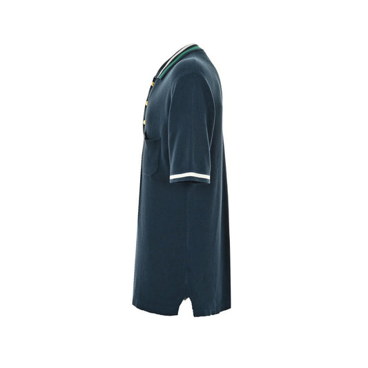 Polo tricoté à manches courtes avec poche brodée 