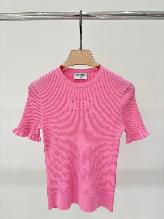 Simple slim fit knitted short sleeves