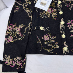 Cardigan tricoté à fleurs et oiseaux