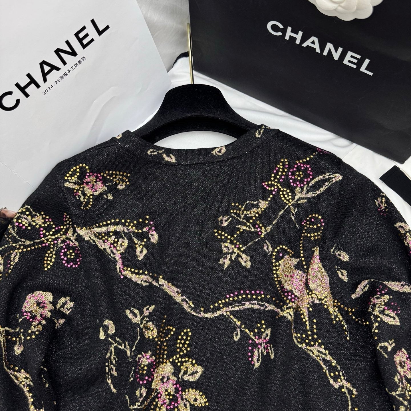 Flower and bird knitted cardigan