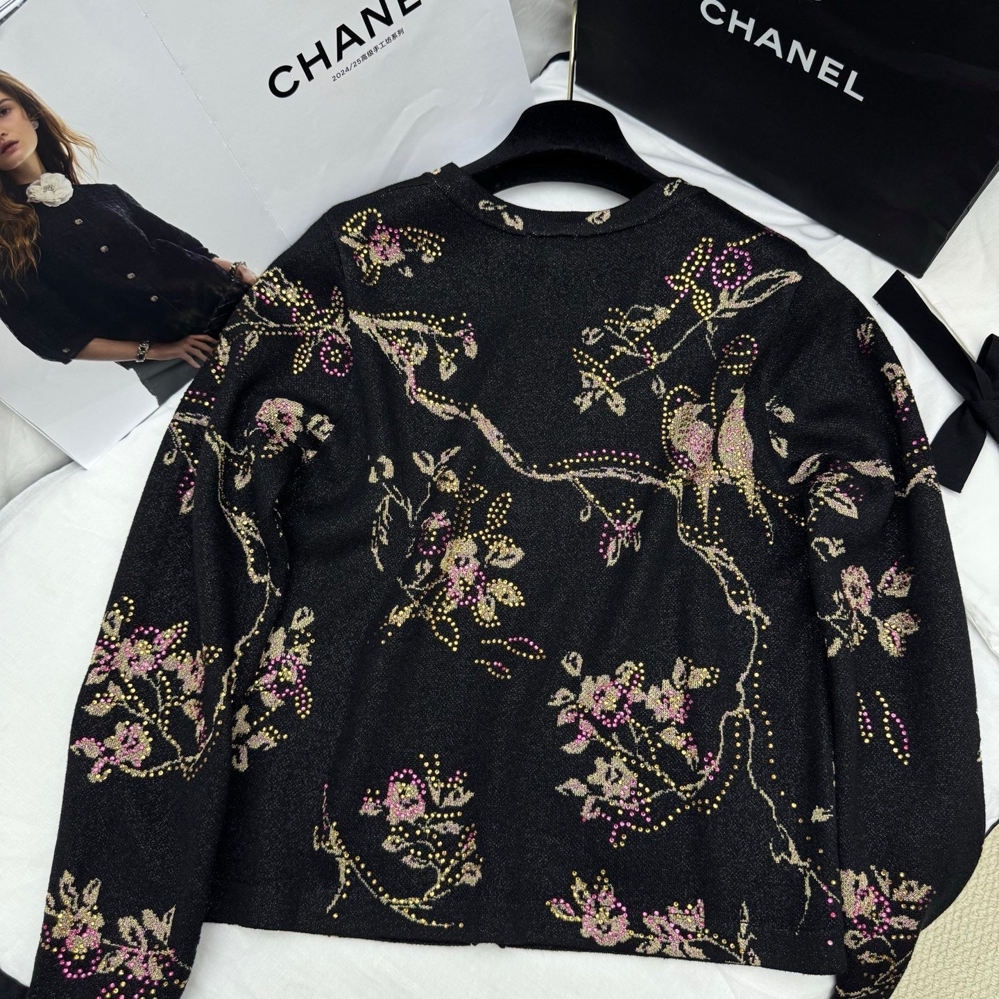 Flower and bird knitted cardigan