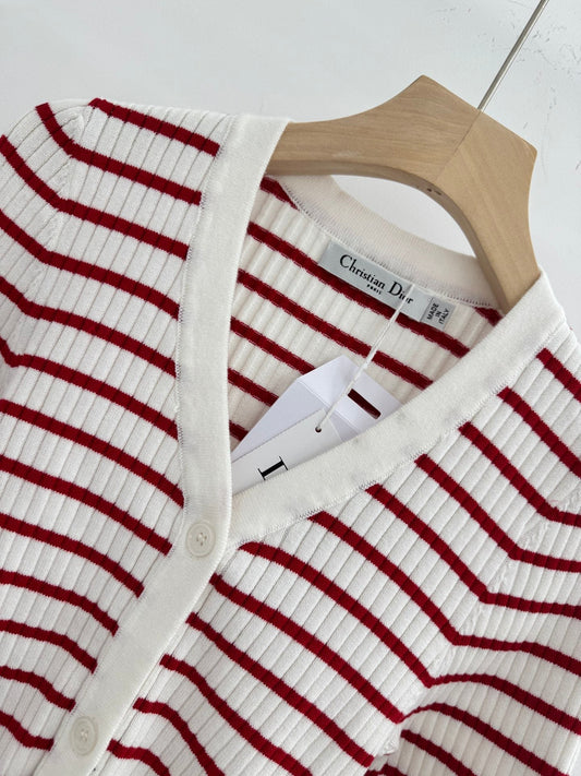 25 Spring and Autumn new style, striped knitted small cardigan