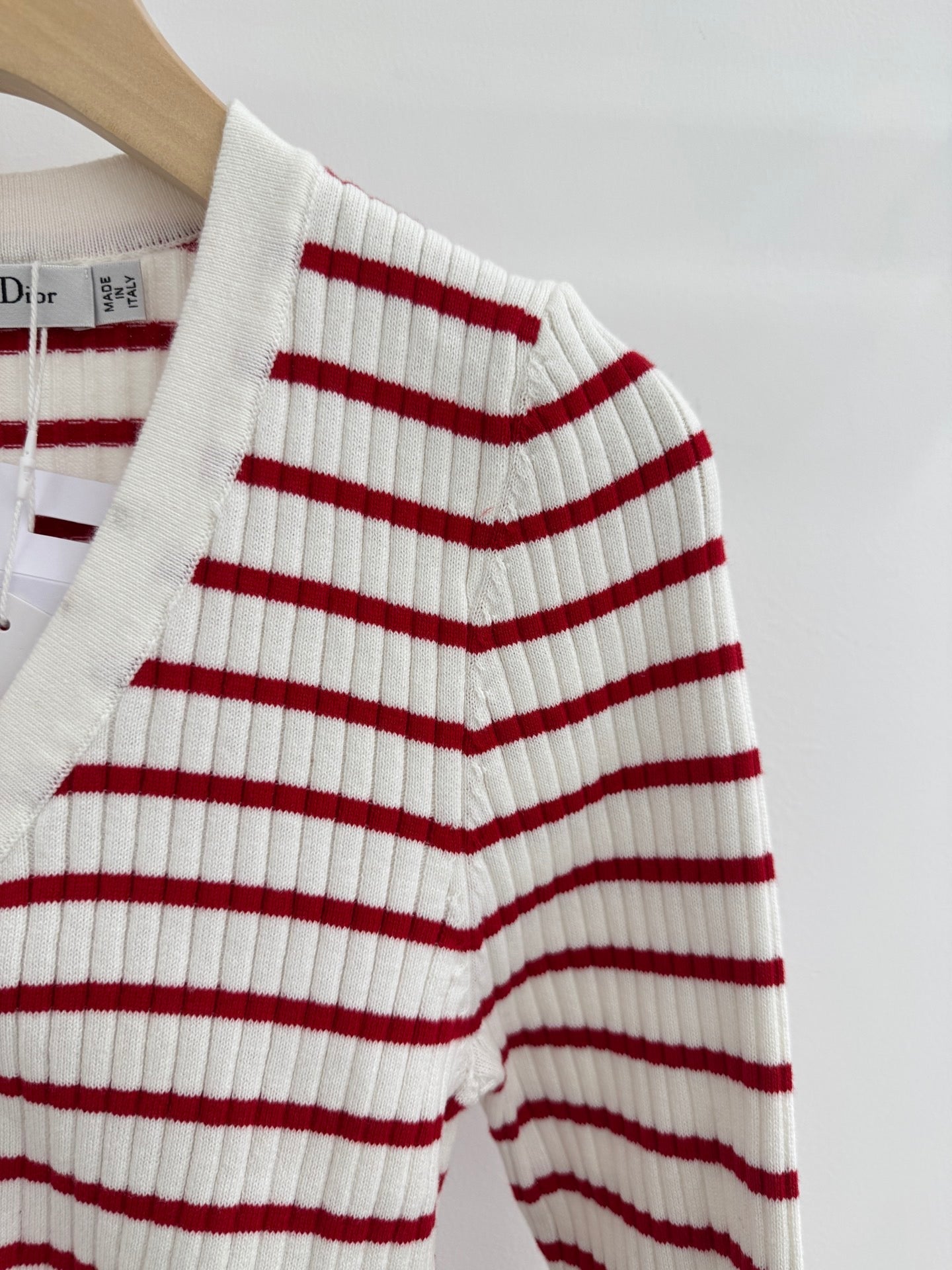 25 nouveaux styles de printemps et d'automne, petit cardigan en tricot rayé