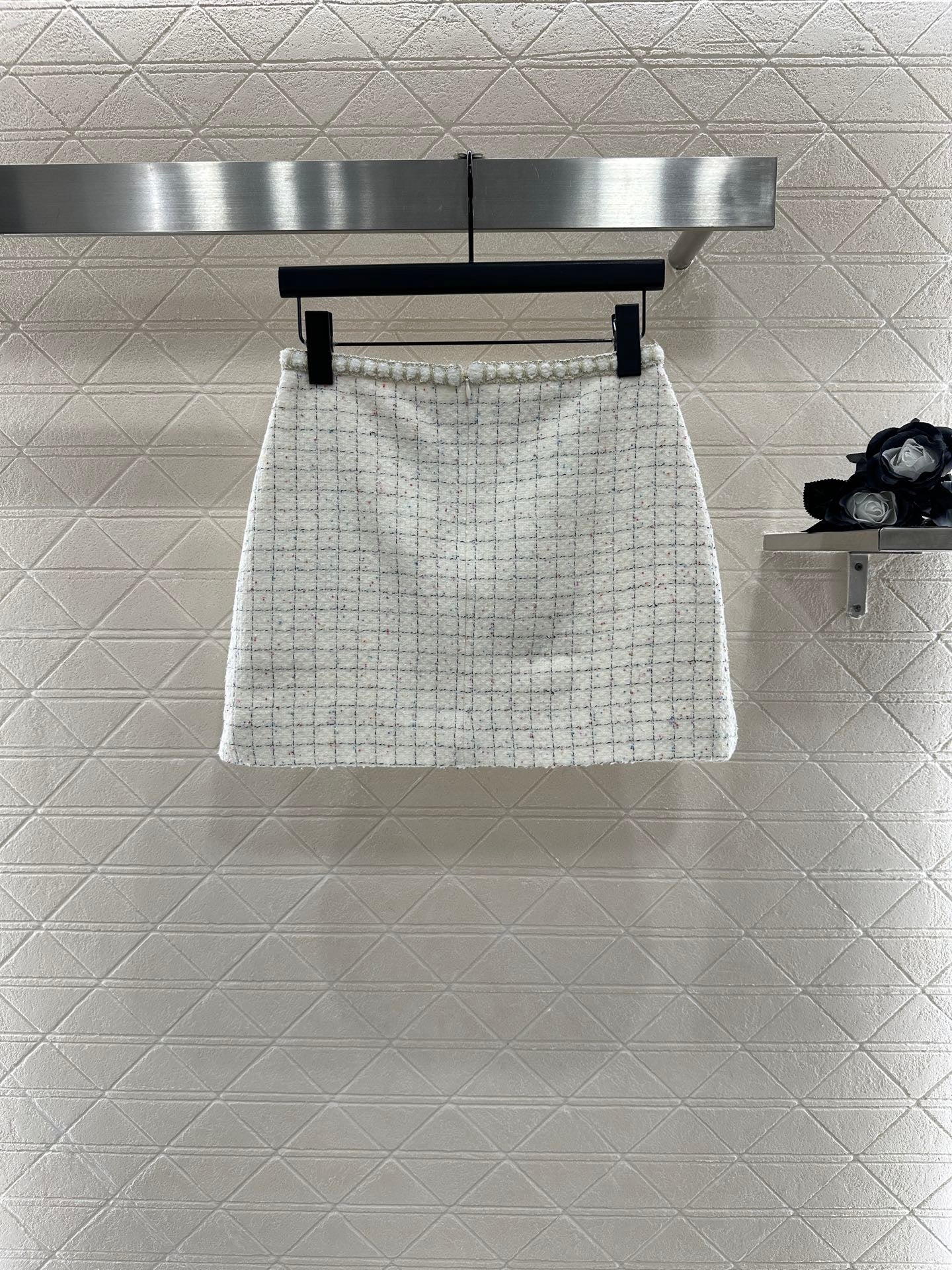 Set aus Kleid, Jacke und Rock mit Knoten