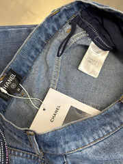 Heavy-duty feather hot-drilled jeans