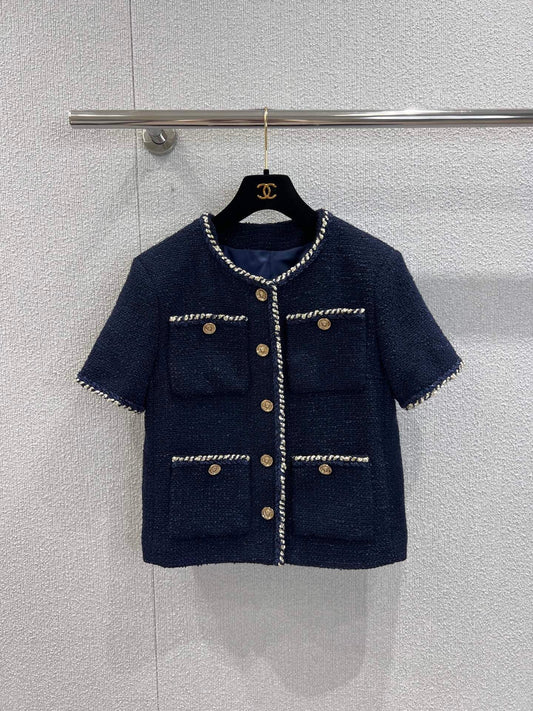 Banded hem short-sleeved bouclé jacket