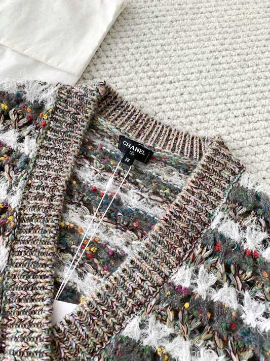 Gray-green striped knitted hollow long-sleeved cardigan