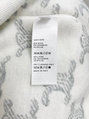 Classic Arc de Triomphe pattern jacquard