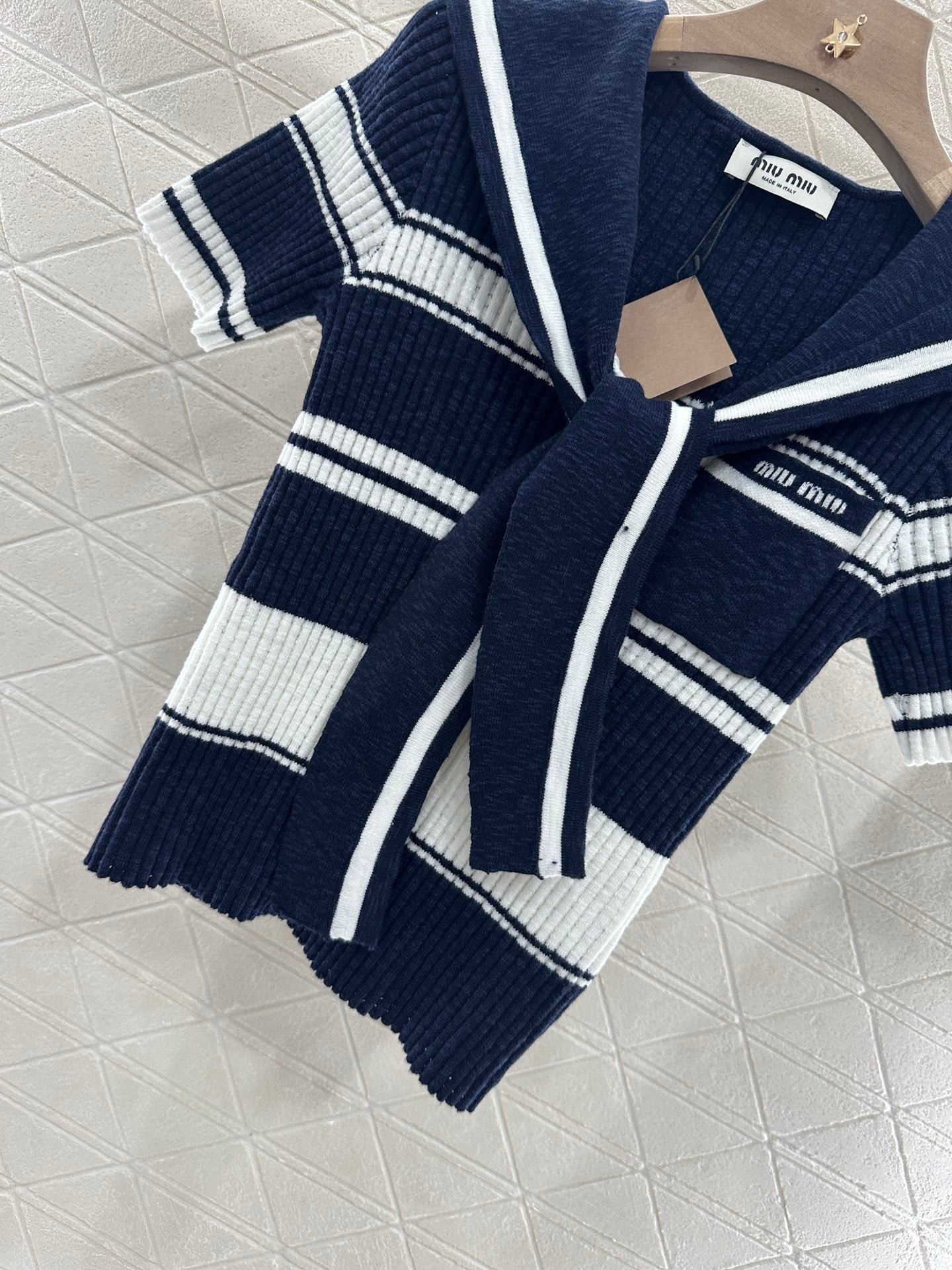 Strickoberteil mit Schalkragen