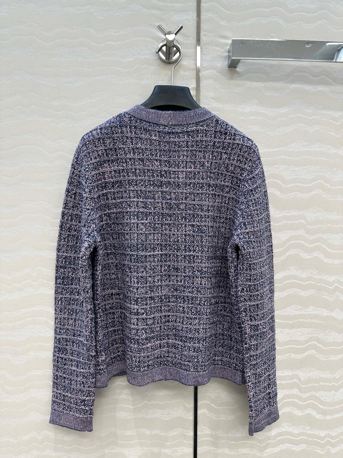 New early autumn knitted cardigan