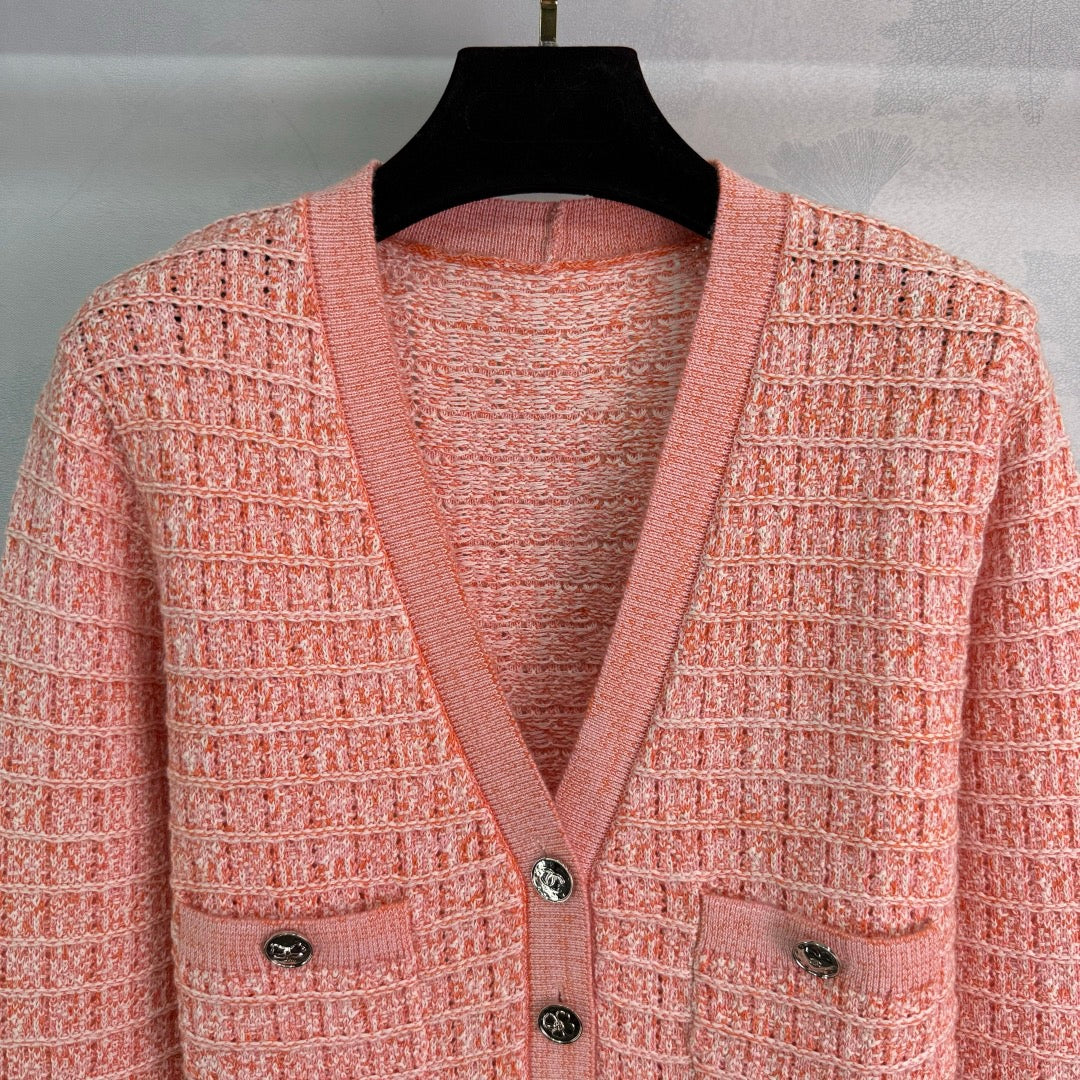 New early autumn knitted cardigan