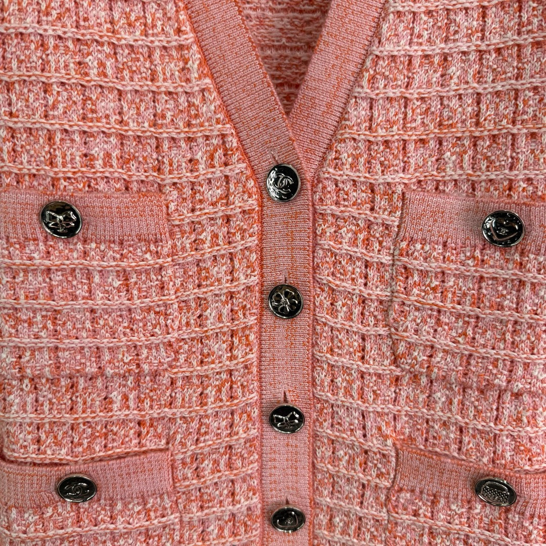 New early autumn knitted cardigan