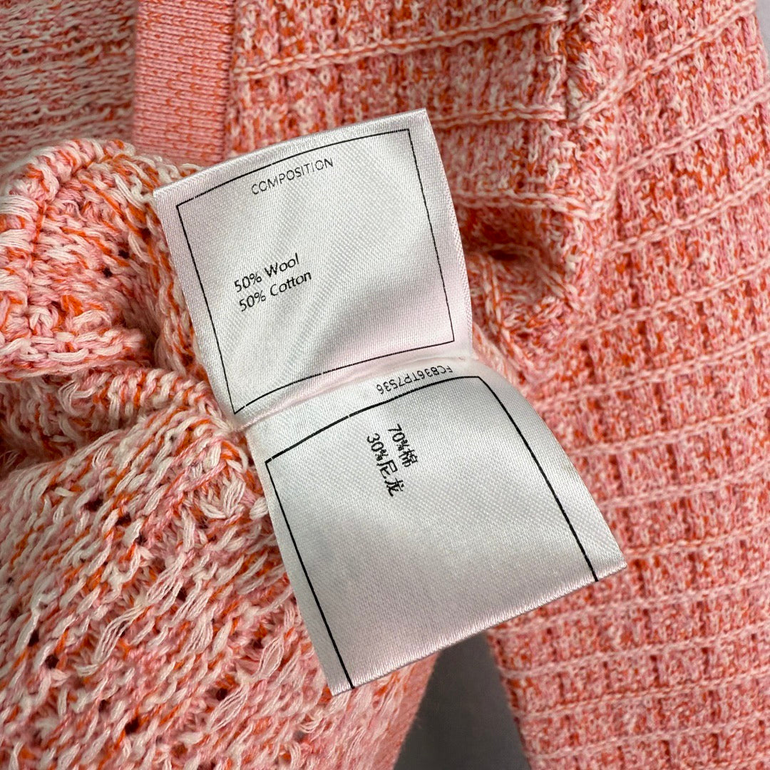 New early autumn knitted cardigan