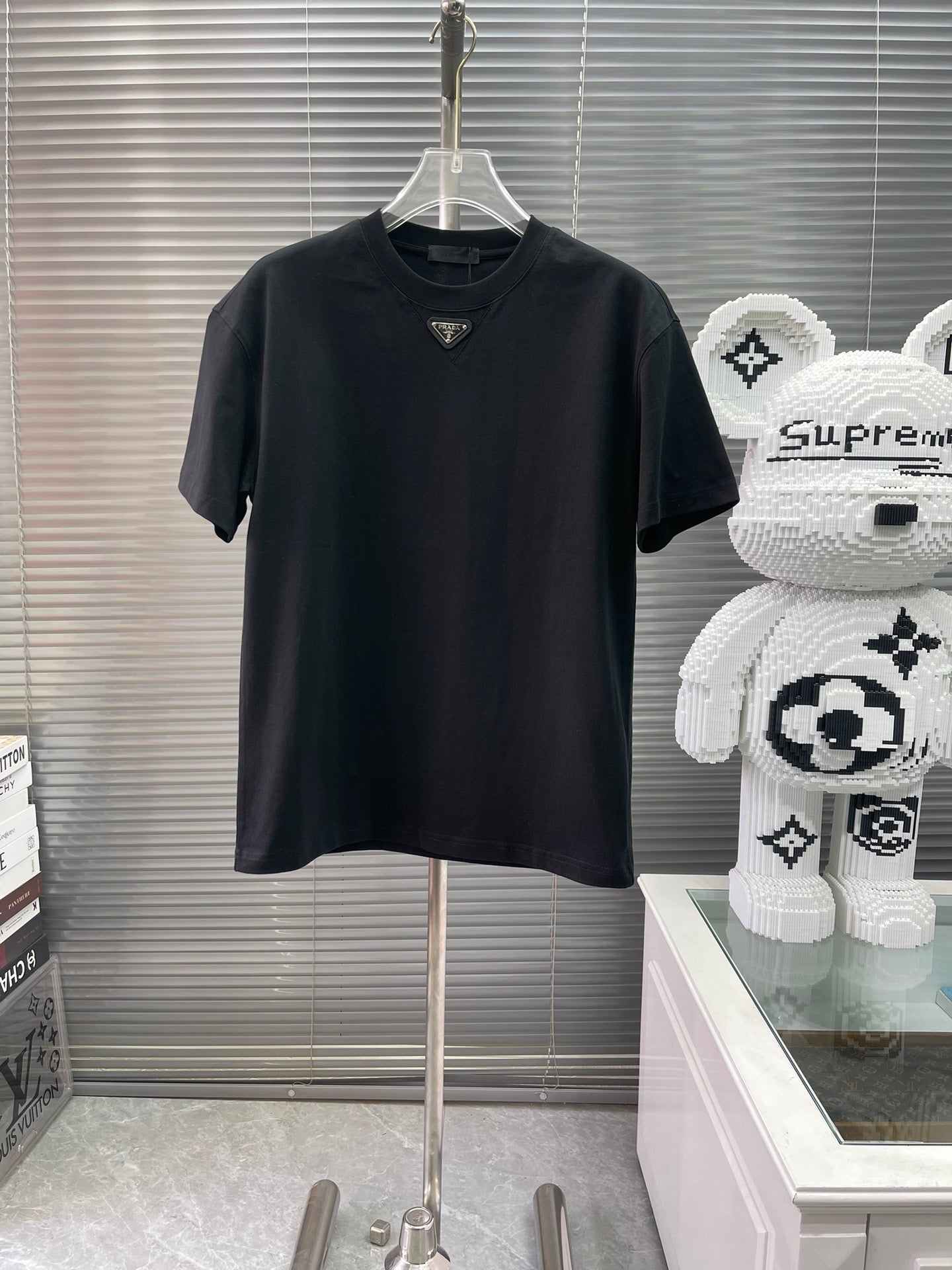 neues PRD-Logo-T-Shirt mit Rundhalsausschnitt