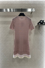 Contrast color knitted short-sleeved dress