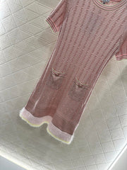 Contrast color knitted short-sleeved dress