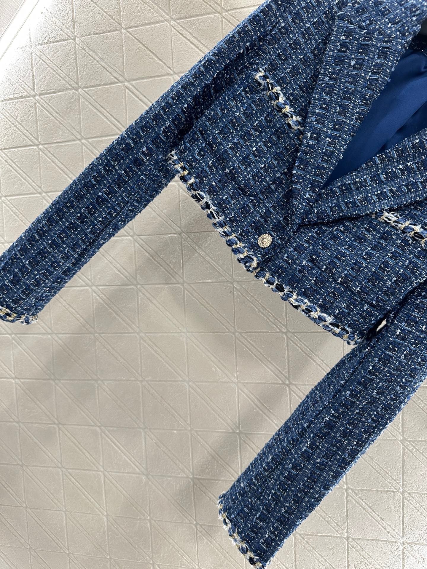 Robuste kurze Anzugjacke