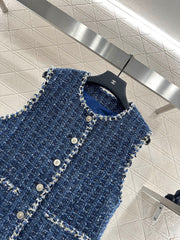 Hemmed vest