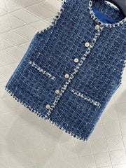Hemmed vest