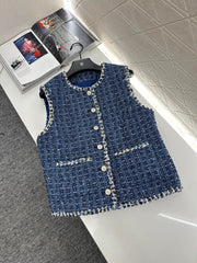 Hemmed vest