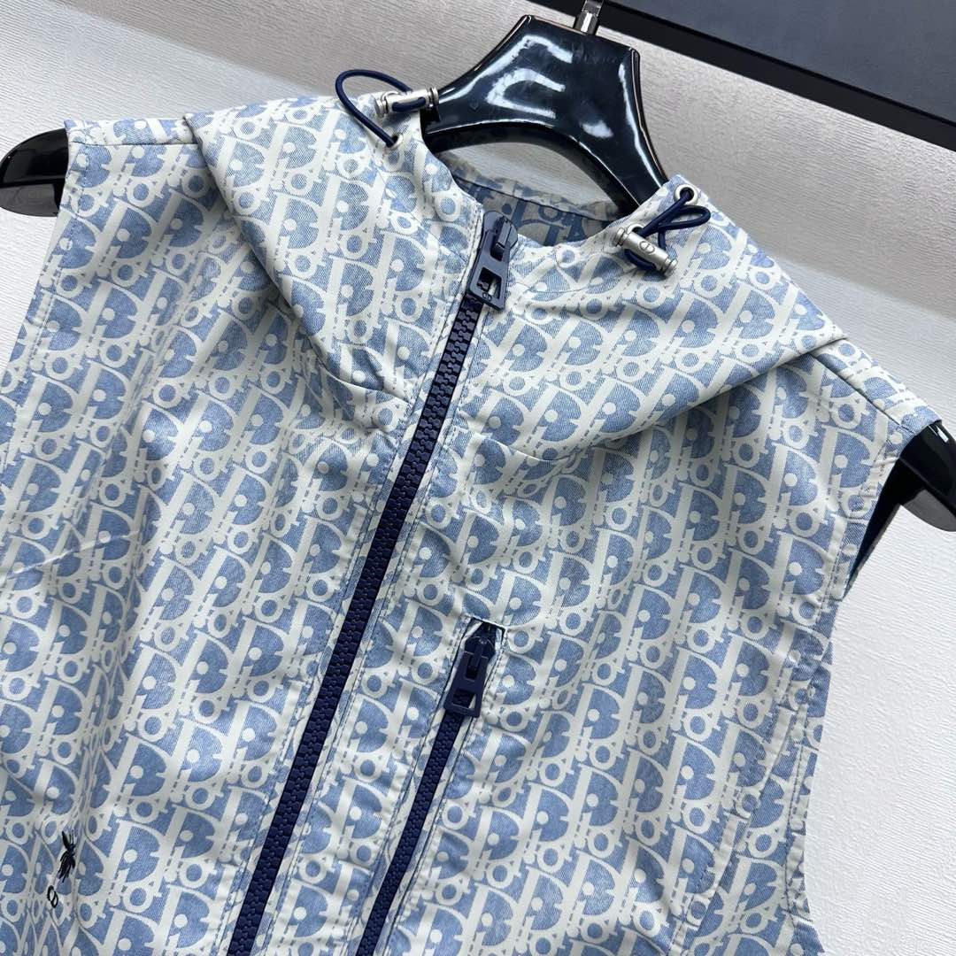 Jacquard-Kapuzenpullover „Assault“