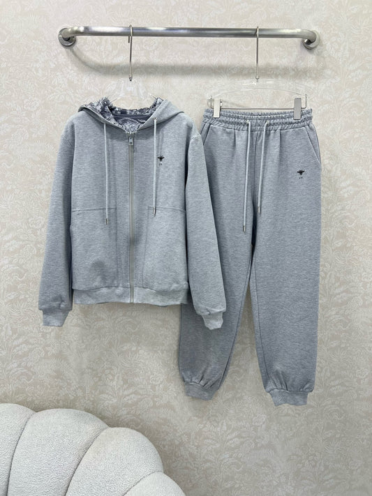 Double-sided hooded zipper + wide-leg combination