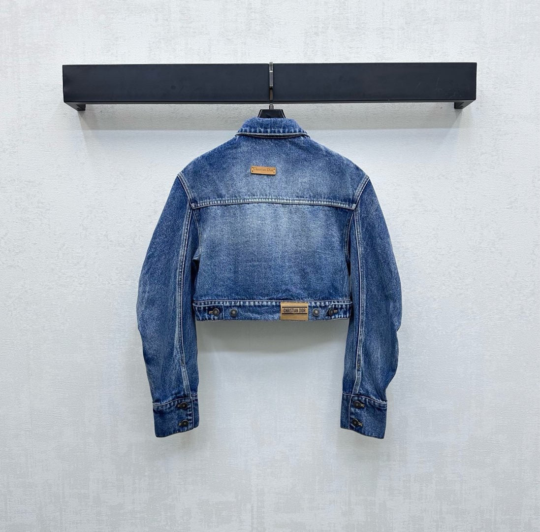 Denim mit verkürzter Silhouette