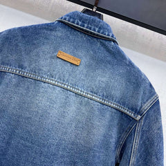 Cropped silhouette denim