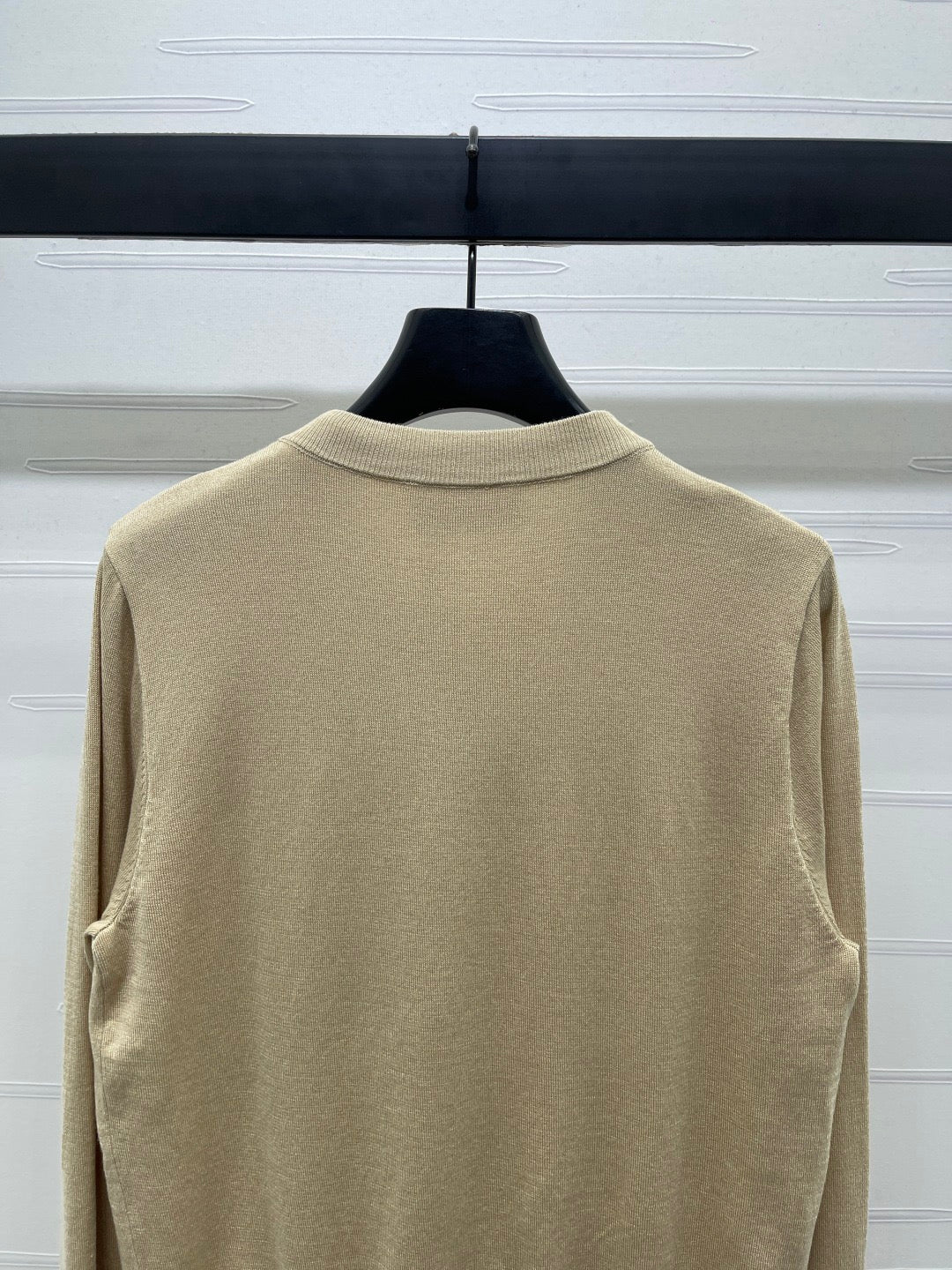 Fake two-piece knitted crew neck cardigan