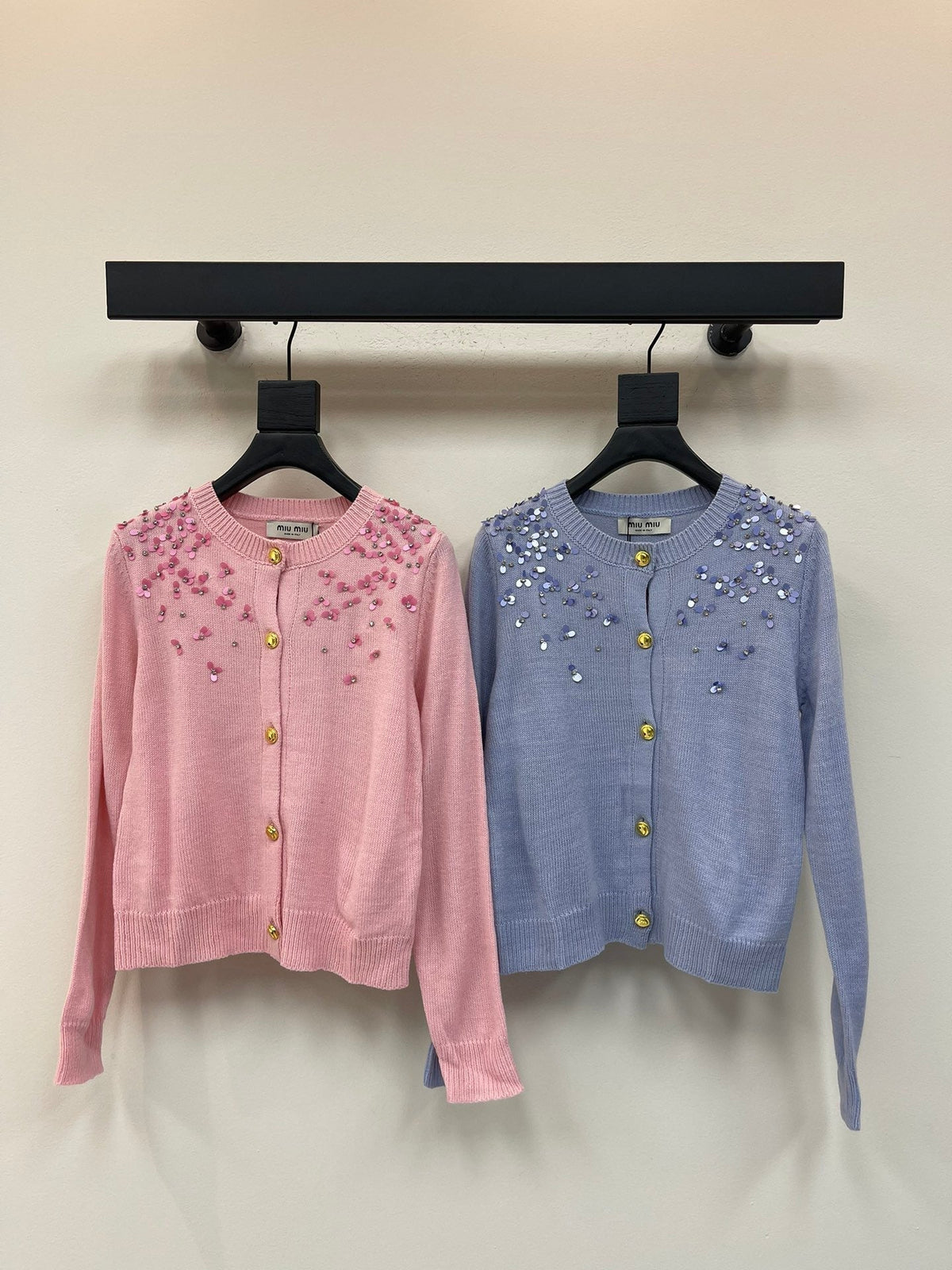 Sequined round neck long-sleeved knitted cardigan