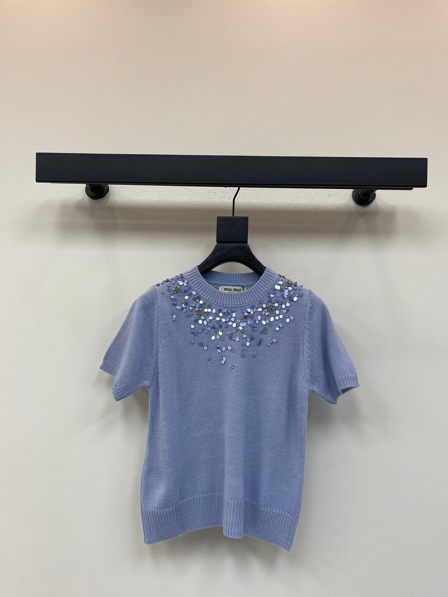 Paillettenbesetzter Rundhals-Langarm-Strickpullover