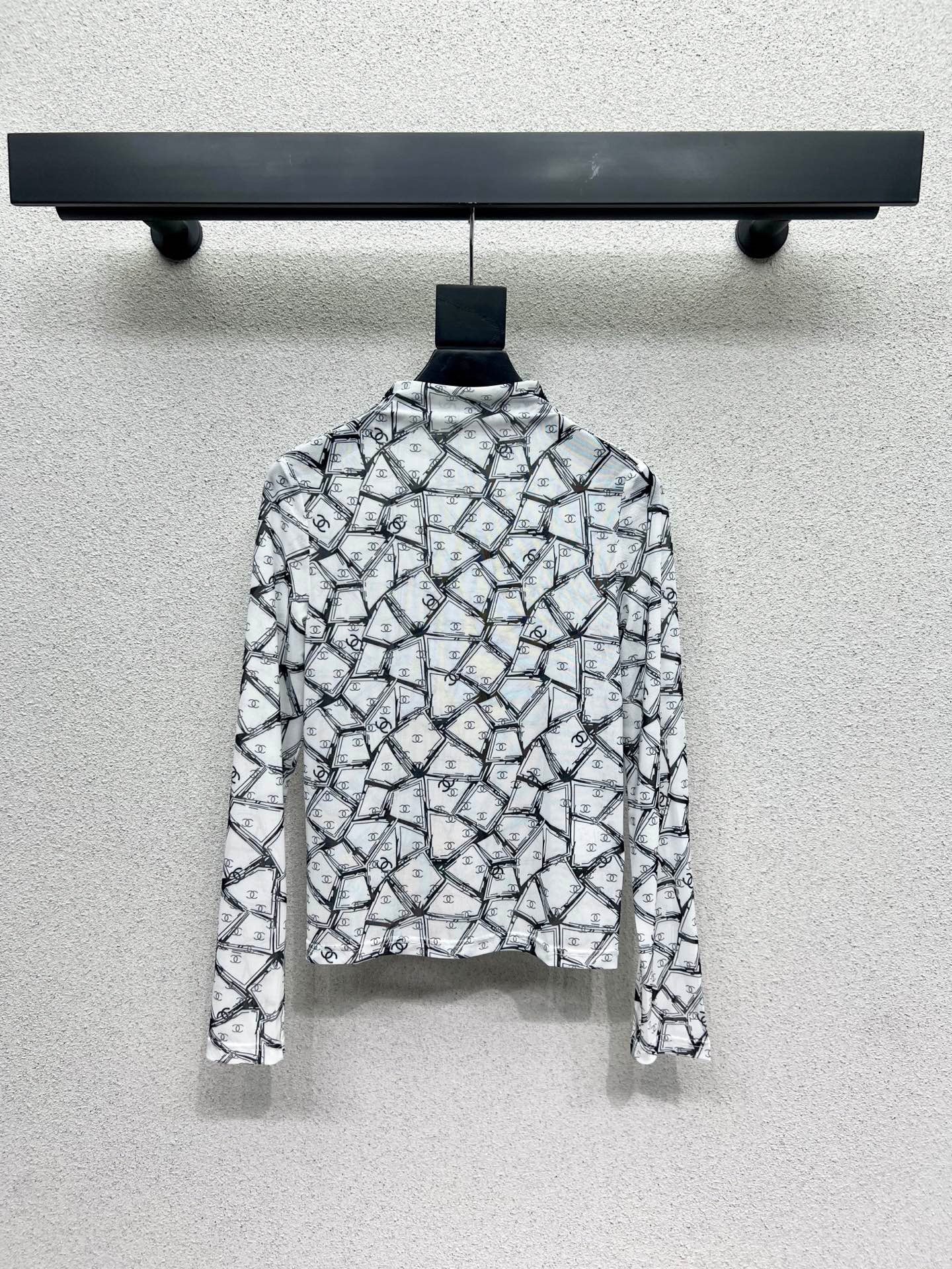 Mesh sun protection base top