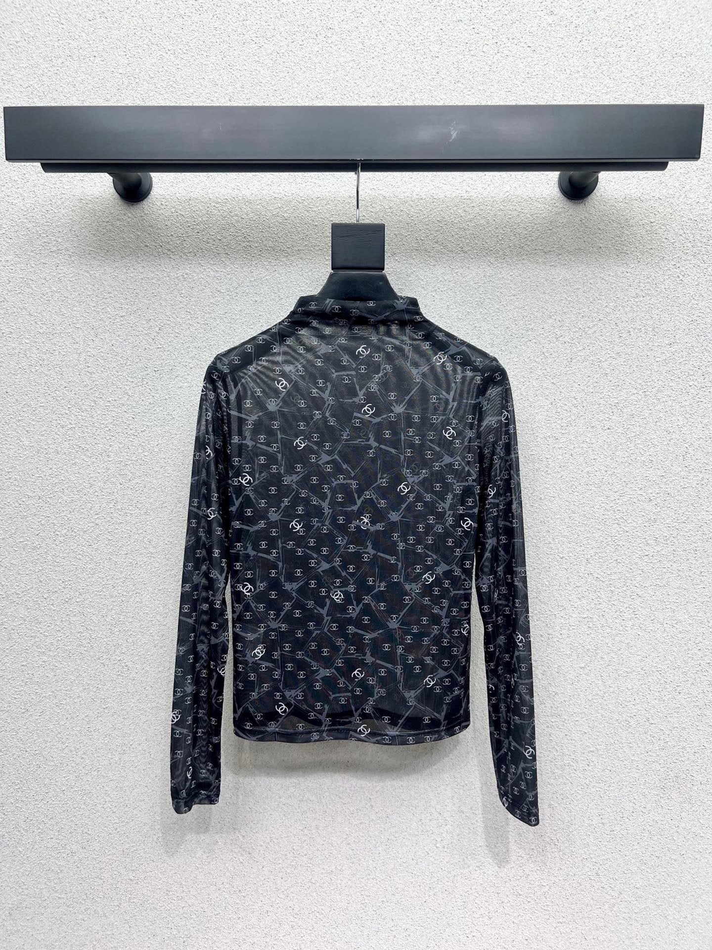 Mesh sun protection base top