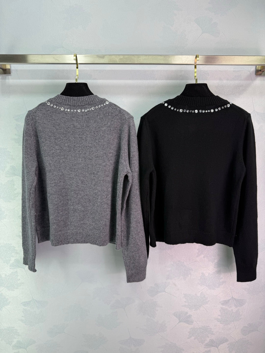 Early Autumn Heavy-Duty Round Neck Knitted Cardigan