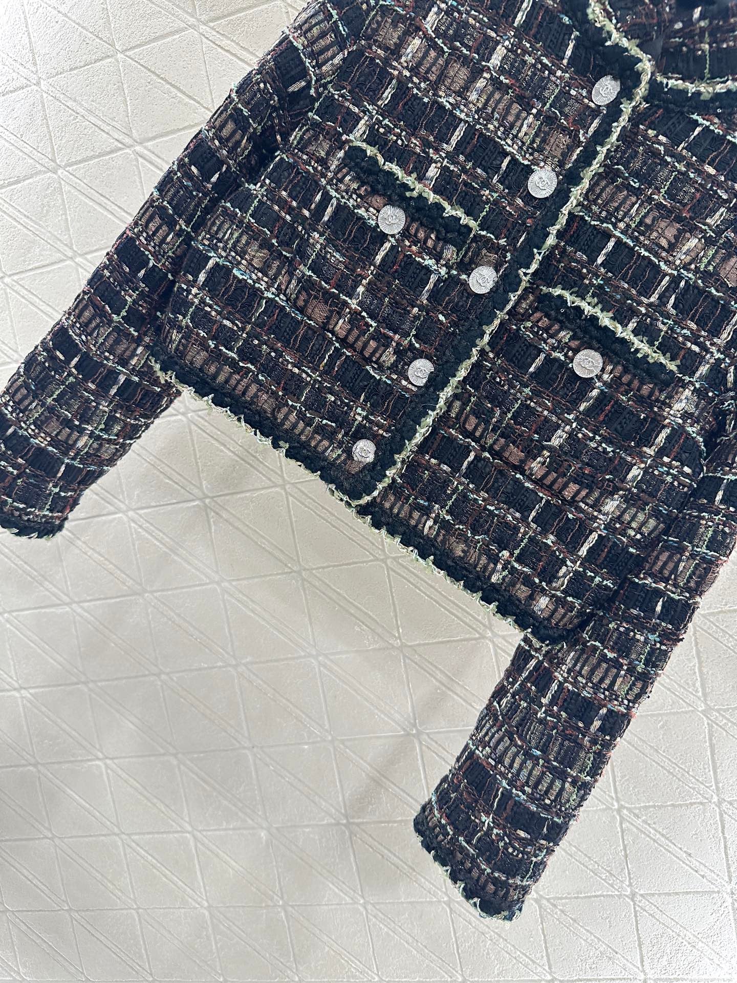 Set aus gewebter Jacke und Rock mit Karomuster