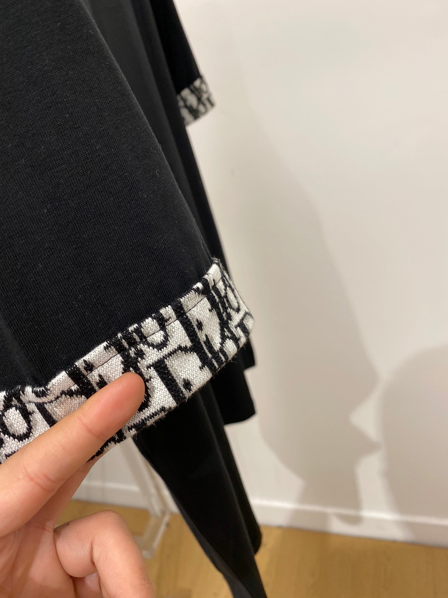 T-shirt classique à manches courtes avec logo imprimé 24SS