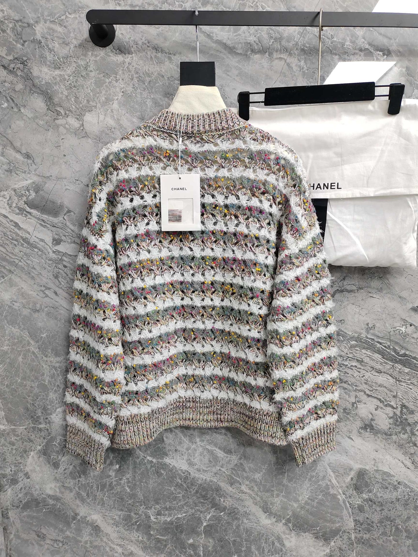 Tissage lourd avec bordure en diamant de couleur fil