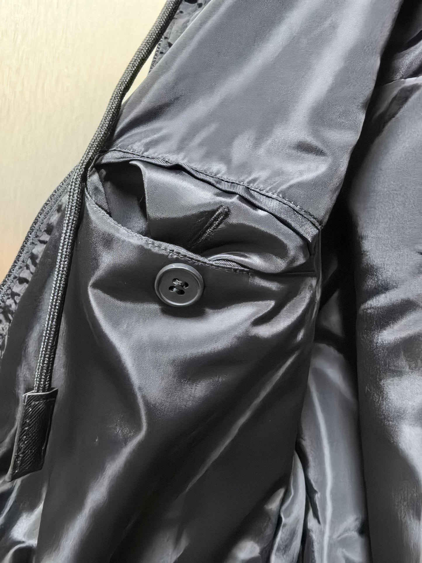 Neuer Windjackenmantel