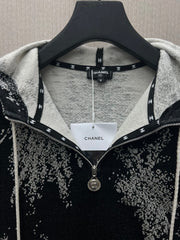 Hooded printed zip-up long-sleeved jacket