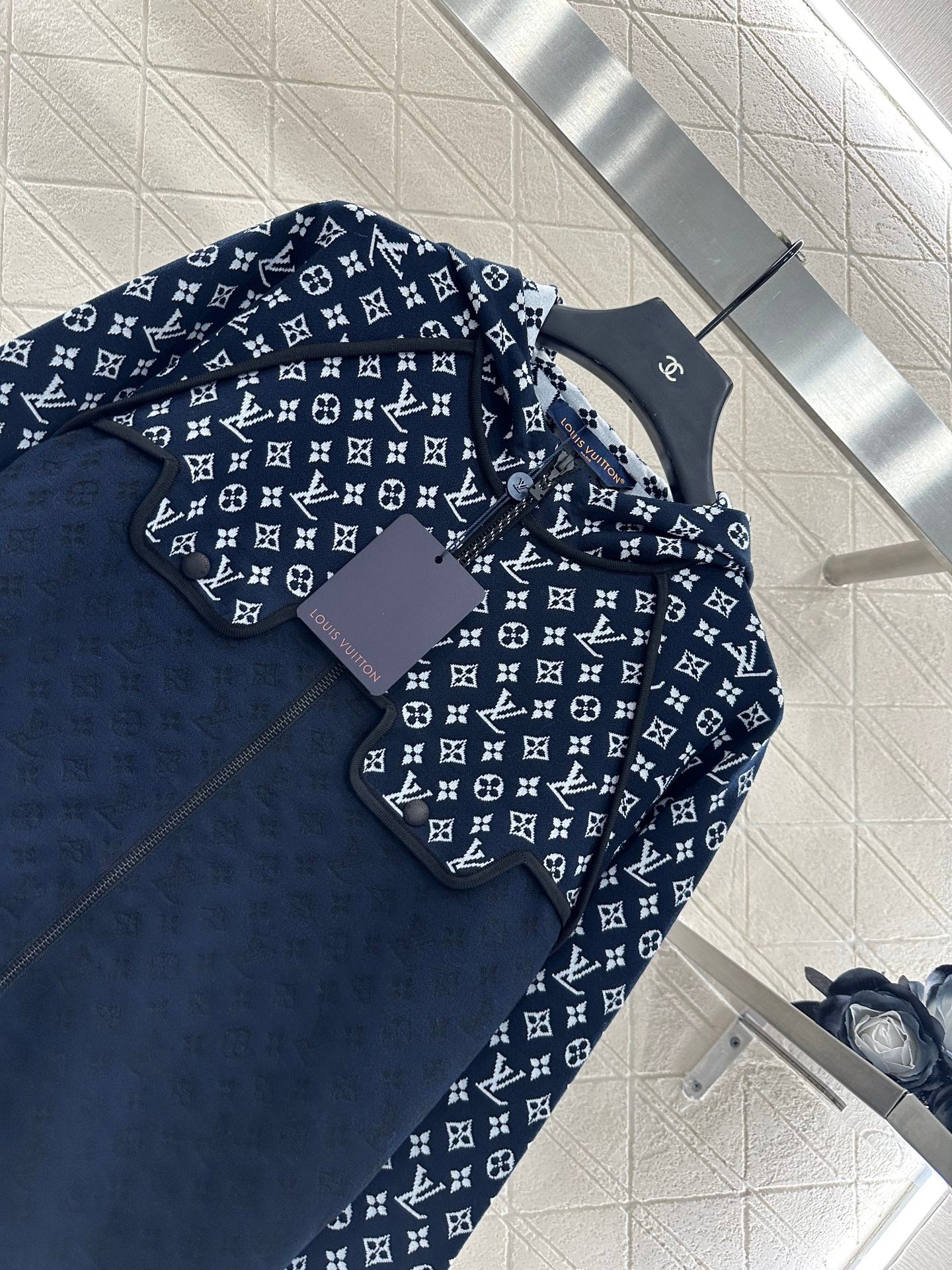 Patchwork-Jacquard-Strickjacke mit Kapuze