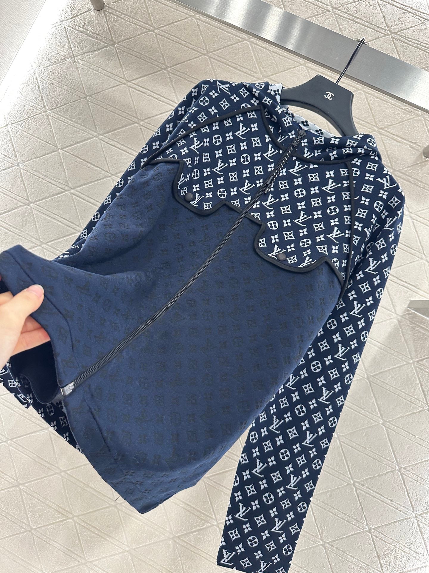 Patchwork-Jacquard-Strickjacke mit Kapuze