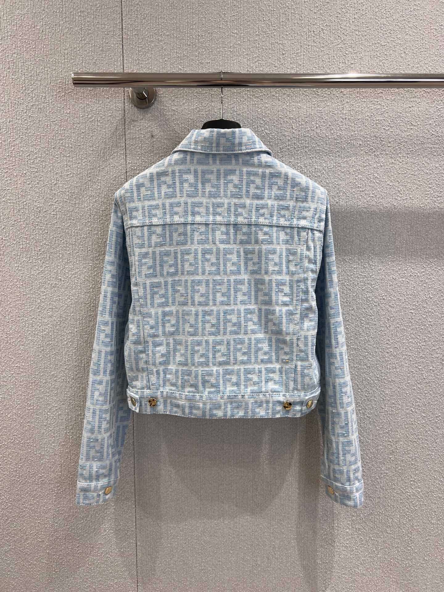 Jeansjacke mit Jacquard-Revers