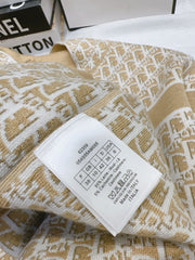 Reversible jacquard hooded zip-up wool jacket